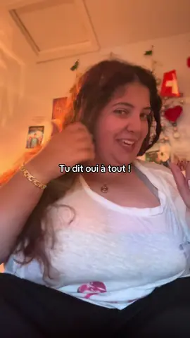 Tu dit oui ça tout edition makeup 💄 #asmr #roleplay #fypシ゚viral🖤tiktok☆♡🦋myvideo #ongle #tapping 