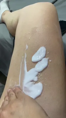 keeping my skin hydrated #firstdayoffall #tylenol #90210 #riotfest