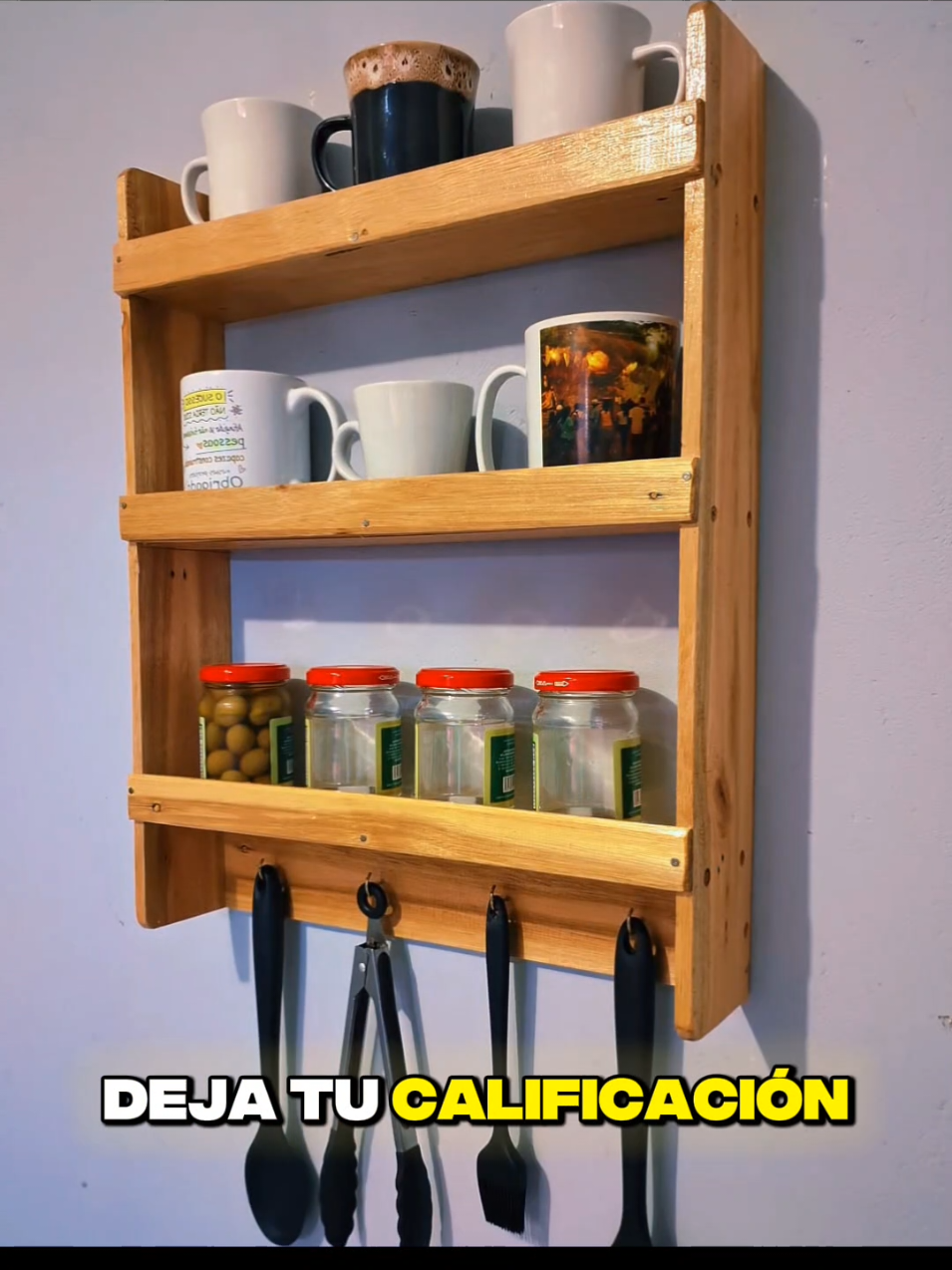 😱 Te enseño cómo hacer este proyecto con solo un palet✨ 🚨Consigue +1000 proyecto como este tocando el enlace de mi perfil 🔗 #carpinteria #madera #melamina #bibliadelcarpintero #bricolaje 