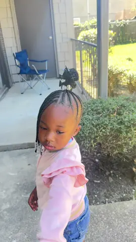 she’s just too cuteeeee🥰🥰 myCASSIE