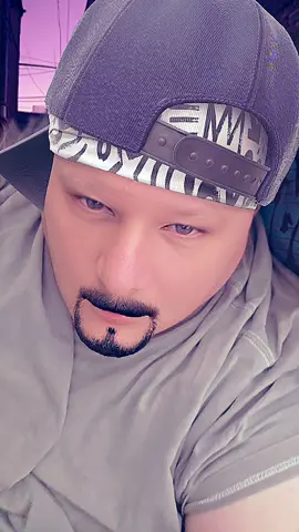 #fatherfigure #taylorswift #mamamels #dsavagewolves 