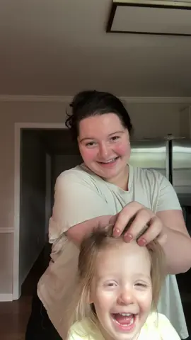 PLEASE send tips & tricks my way! I want to so badly do my daughter’s hair, I know i can figure it out! Watching this back, it makes me so emotional seeing how patient kallie is with me while I learn this 🥹🩷 my bestie girl! #toddlersoftiktok #amputeelife #disabledmom #Lifestyle #fyp 