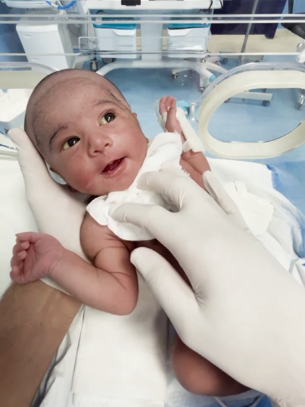 #newborn #adorable #baby #cutebaby #babyfirstbreath 