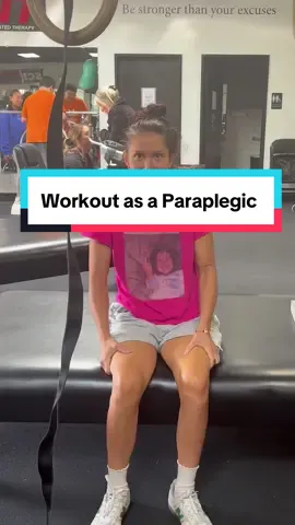 I’m always working out with walking as my goal in mind, but it’s also just important to move for your overall well-being 🙌 @Falak Fahim🍉 #paraplegic #workout #soinalcordinjury #recovery #physicaltherapy 