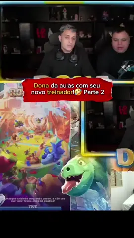 Dona da aulas novamente com seu treinador!🤣 #creatorsearchinsights #CORTES #dona #clashroyale 