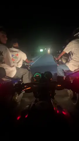 මේක වෙනම vibe එකක් 💥😍#hornet250 #viral #1millionaudition #100k #fyp 