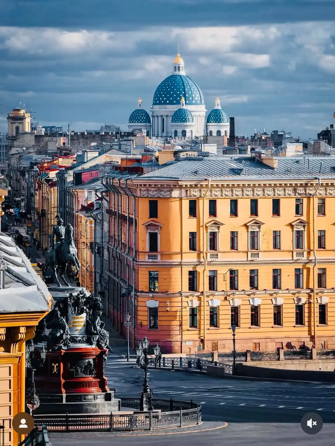 La ville de Saint-pétersbourg en Russie#Allemagne #suisse #france #r #nice 
