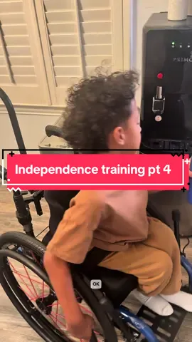 Played himself #fyp #bubbastrong #spinabifidawarrior #independence 