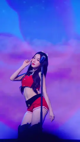 หยดน้ำตา ช้าลงหน่อยได้มั้ย @aheyekrn_ #aheye4eve #4eve #TogetherAsOneinVNx4EVE #TogetherAsOneAsiatour #TogetherAsOneinVN 