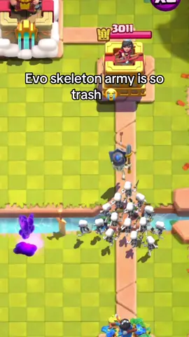 Goofy evolution #fypシ #clashroyale #clashtok #evolution #skeleton 