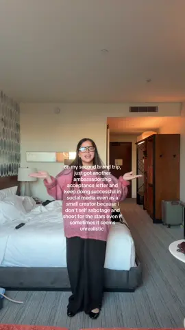 never doubt yourself and your abilities and always put yourself out there !! si se puede MI GENTE LATINO 🗣️🗣️ #careerdriven #firstgenlatina #collegecontentcreator #txst #brandtrip 