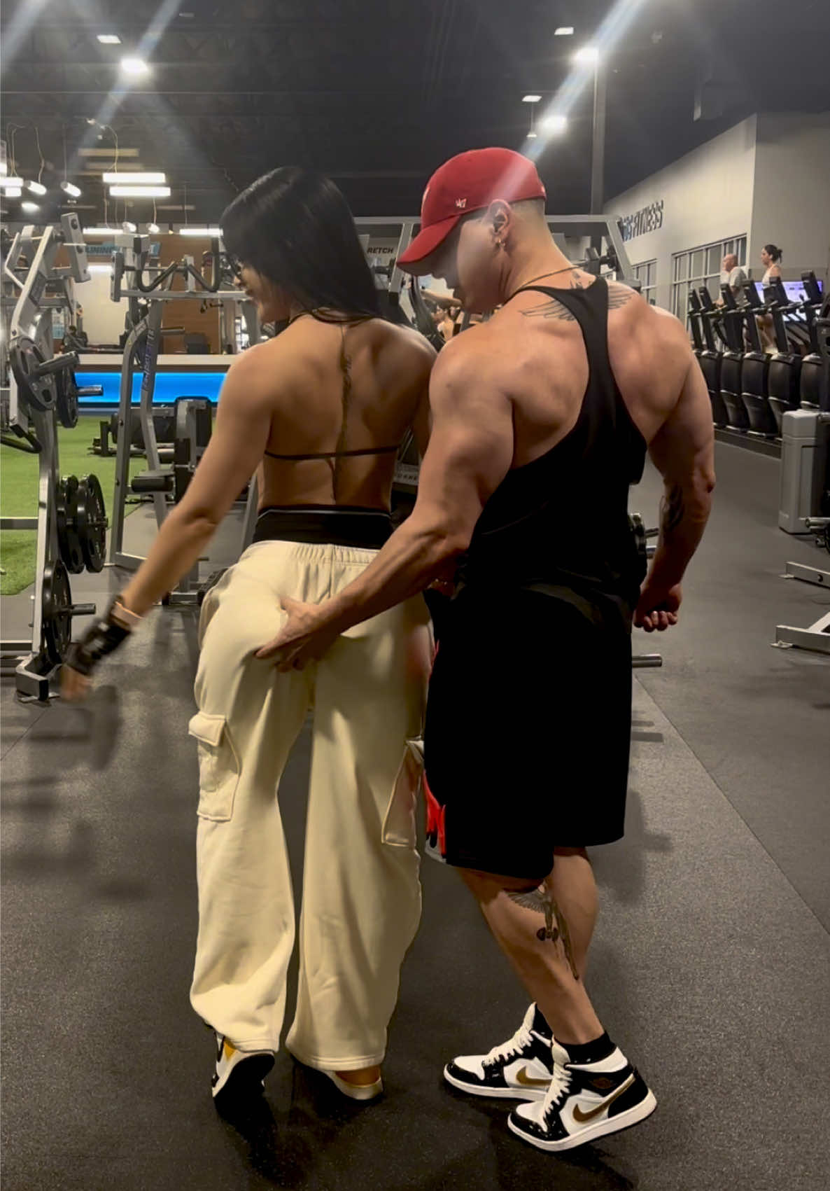 Sabes que eres feliz cundo todo lo que haces te gusta ❤️♾️❤️ #parejas #Fitness #viral #GymLife #couplegoals 