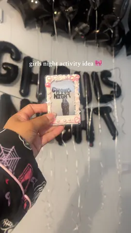 Decorate mini Polaroid at your next girls night in 🎀 #girlsnight #instaxmini #ghoulsnight 