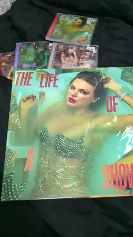 🥴🥴🥴 #TSTheLifeofaShowgirl #fypシ #vinyl #taylorswift #paratiiiiiiiiiiiiiiiiiiiiiiiiiiiiiii 