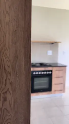 ✨ Modern 1-Bedroom Apartment in Montana, Pretoria – R6 250pm ✨ 🏡 Enjoy comfort and convenience with: 💧 FREE 9 000L of water included every month 🌐 Uncapped Wi-Fi to keep you connected 🧺 On-site laundromat for hassle-free laundry days 👩‍💼 Dedicated client-care team on-site 🛡️ Top-quality security for your peace of mind 🎉 Entertainment area to host friends & family Your new home is waiting for you! 📍 Prime location in Montana, Pretoria 📲 DM me today to book a viewing before it’s gone!#pta 