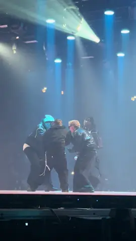 @IsacElliot @WILLEM @Jore&Zpoppa #stadinyö #fry #isacelliot #fyp #foryoupage❤️❤️ 