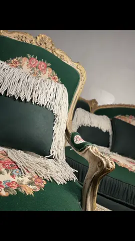 Vintage 🤎💚 #vintage #صالونات #furniture 