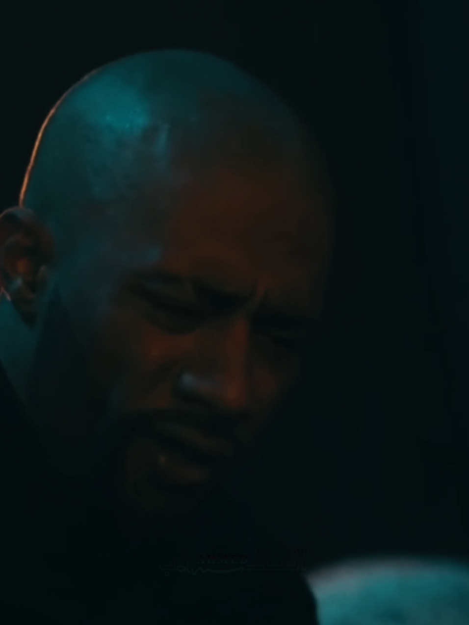 خسرت كل حاجة عشانك انتي🖤😔