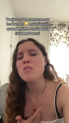 La fille qui se réveille 10 ans plus tard 😭😂 mieux vaut tard que jamais !! 