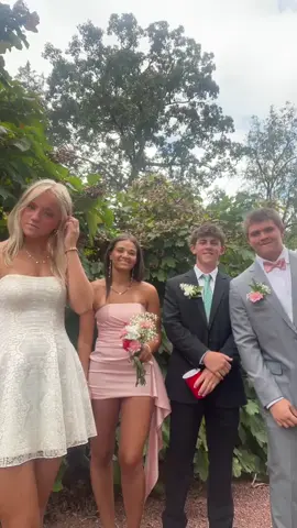 they chose the sound #hoco 