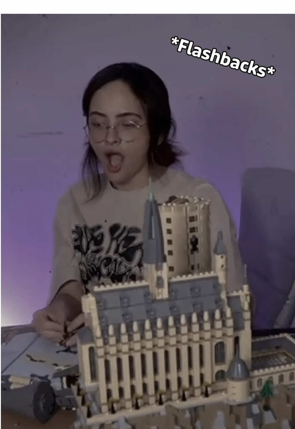 ¿Vicky se gastó CUÁNTO en un LEGO? Y NO LO HIZO 😰🫠💰 #humor  Episodio #26 “Gastos Innecesarios” 🤣🤑💰 Enfrentadas nuevo episodio ya disponible en youtube y en spotify!  #lego #dinero #enfrentadas   