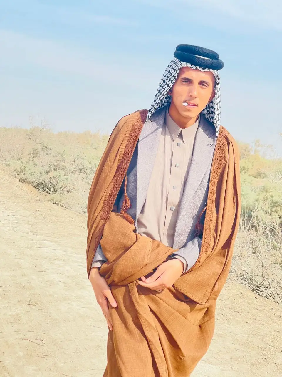 الشيخ ابو مهدي مع خال والشيخ عشائر ابو جياش 