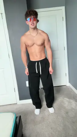 BEST SWEATPANTS😍😍😍 #fall #winter #oldmoney #sweatpants #falldealsforyou 