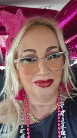 ella no lo sabe pero algún dia lo voy a descubrir jaaa #daysiperez❤❤❤❤❤❤❤❤❤ #diafelizsiempre😉 #bendiciones🌹❤️🙌🏻🙌🏻🙏 