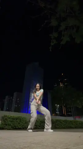 This dance is so cute and fun 🥹 (dc: @amiemillss) #fyp #fypシ゚ #dance #viral 