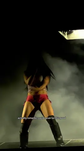 imagine misunderstanding this vulnerable song for a diss track??  charli xcx performing sympathy is a knife #charlixcx #brat @Charli XCX 