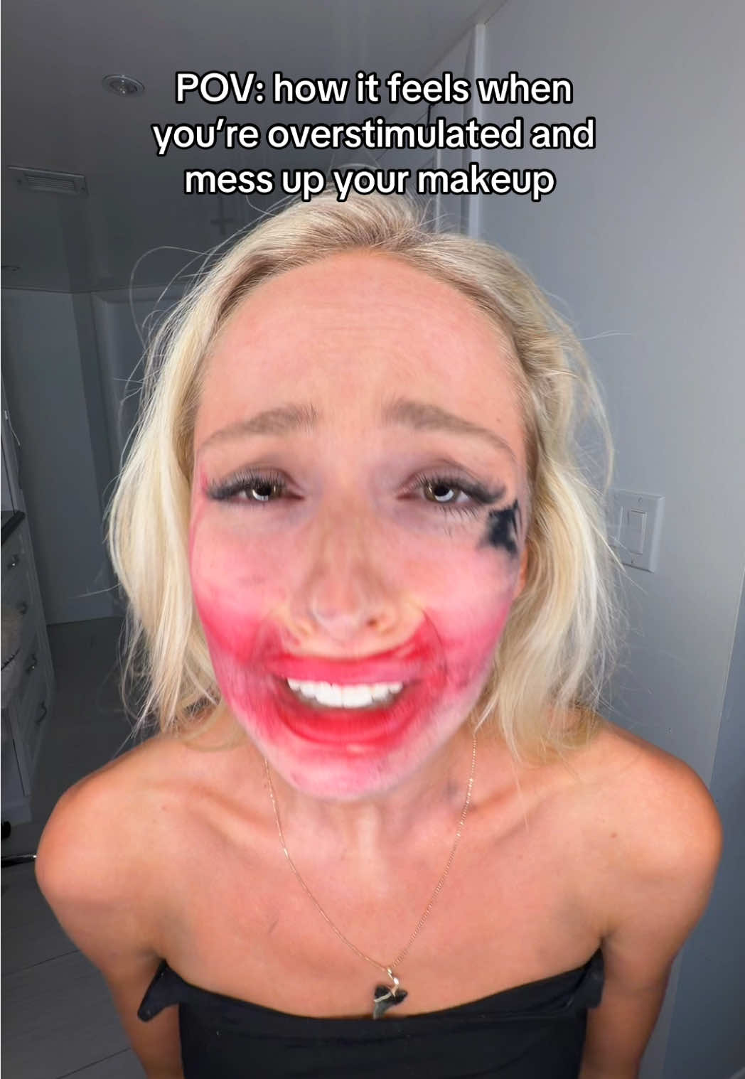 I wish I was pretty it’s not fair #fyp #makeup #chaos #girls #nataliereynolds