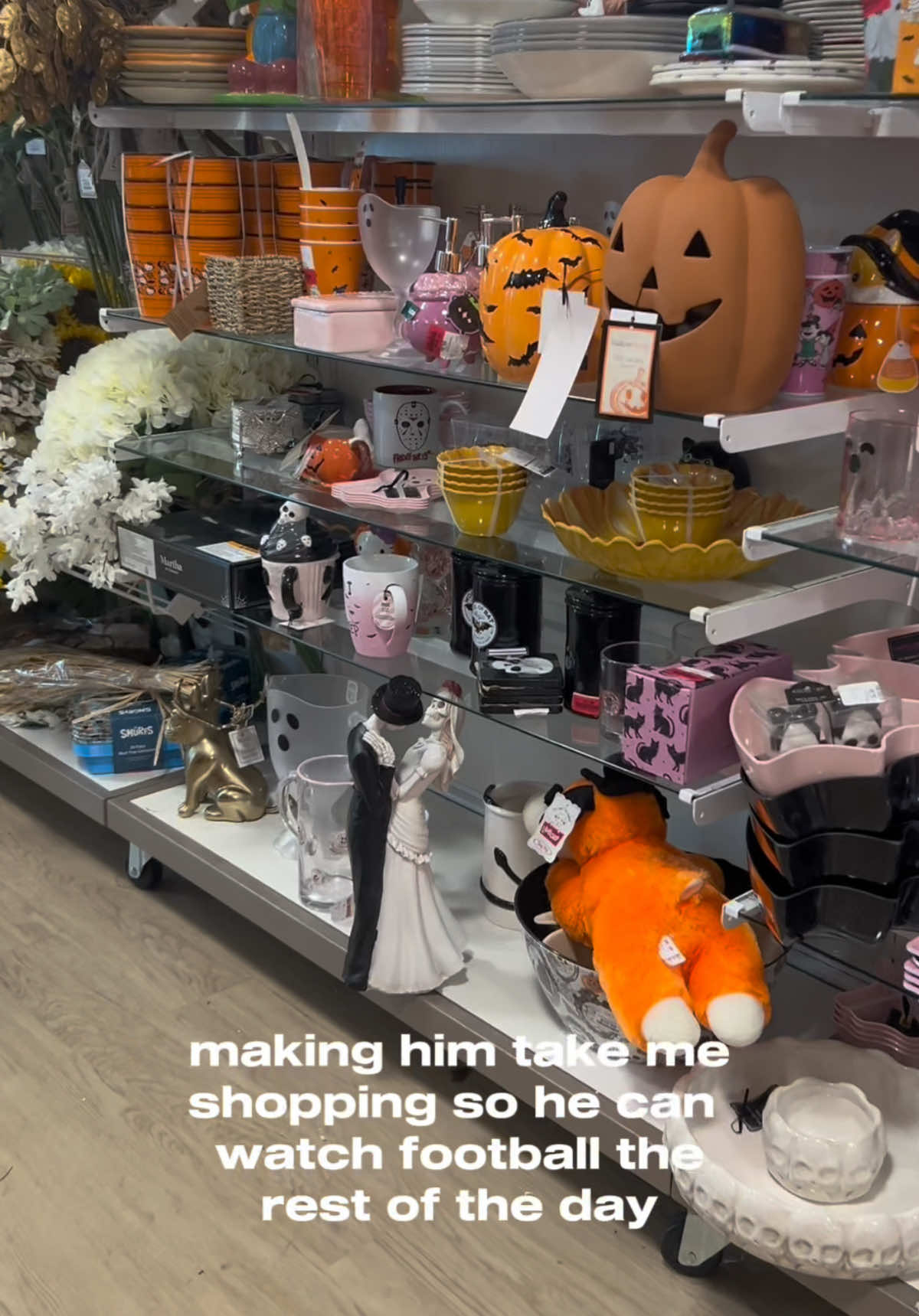 guess who bought more at home goods….  #CollegeFootball #cfb25 #floridagators #relationshiptok #saturdayfootball  @target @Bloom Nutrition @Chick-fil-A @HomeGoods 