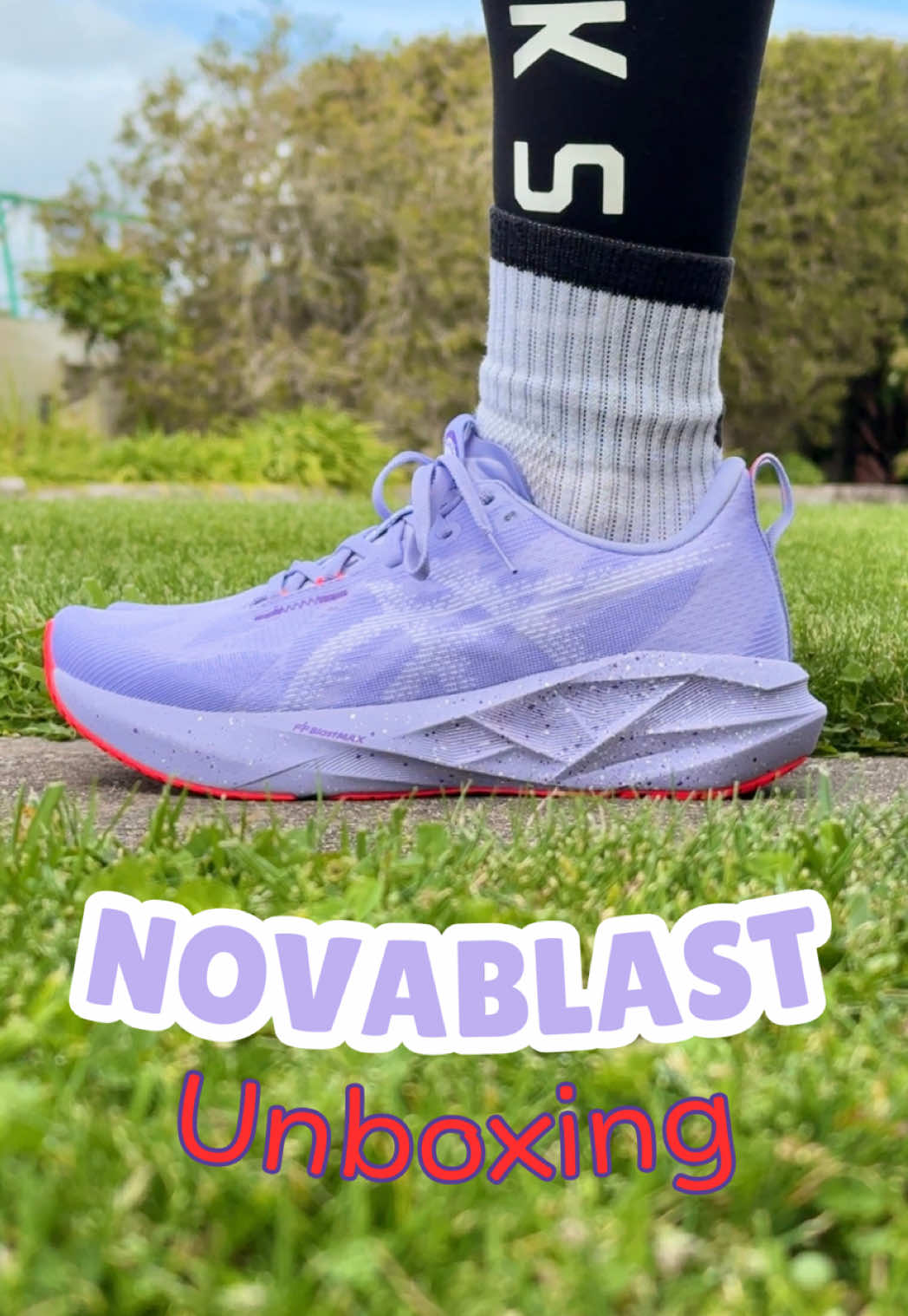 Unboxing my new Novablast 5s made by @ASICS. Absolutely love the Tokyo colourway 😍💜 (Not sponsored or gifted, I just have an obsession with Asics runners 🙈)  #run #Running #asics #novablast #novablast5 #asicstokyo