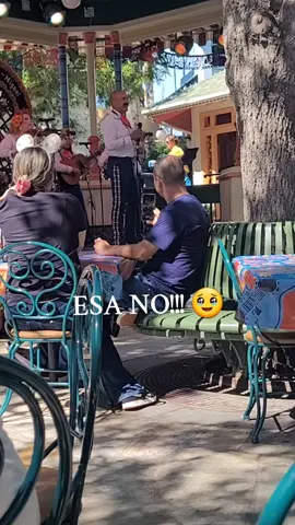 🥃 #esano #dca #mrsinglerider 
