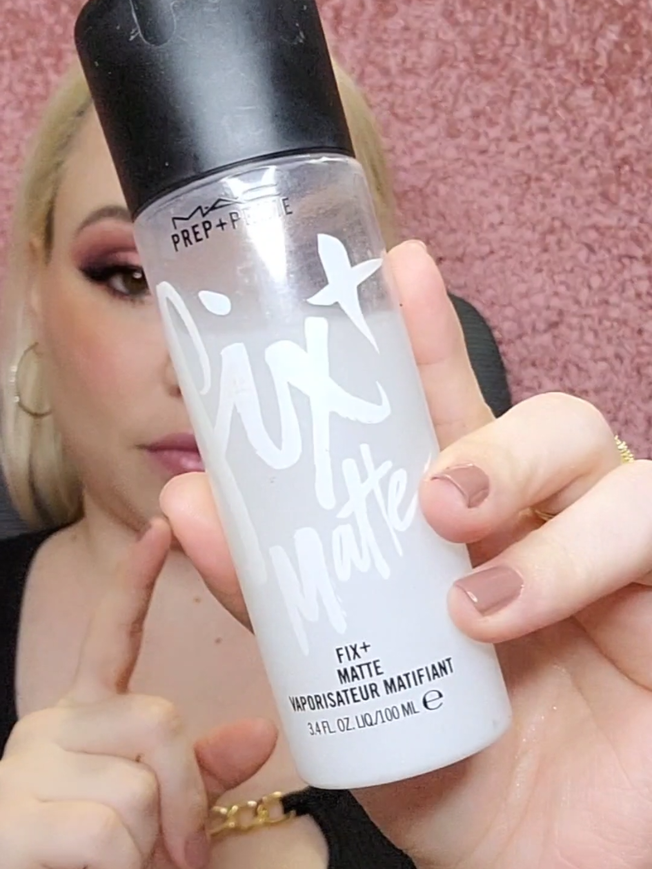 Mac Prep and Prime Fix Plus Matte Setting Spray #mattesettingspray  #macsettingspray  #maccosmetics  #macfixplussettingspray #macfixplus  @maccosmetics 