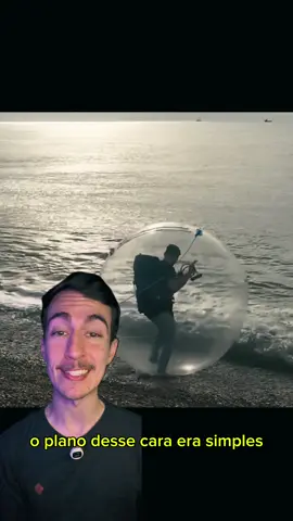 Ele atravessou o oceano dentro de uma bolha #oceano #mar #bolha 