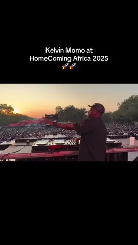 Momo, we want to partiiiii🔥🥳🥳 #fyp #kelvinmomo #amapiano #trendingvideo #southafricatiktok🇿🇦 
