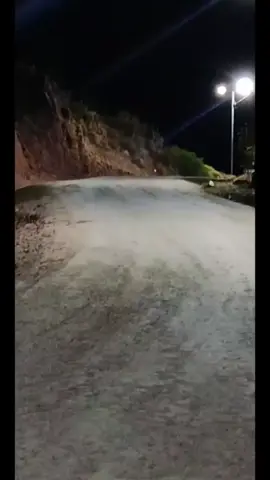 Actividad Paranormal Anoche😰Cerro Sica Sica#sucre #bolivia🇧🇴 #paranormal #terror #paratiii 