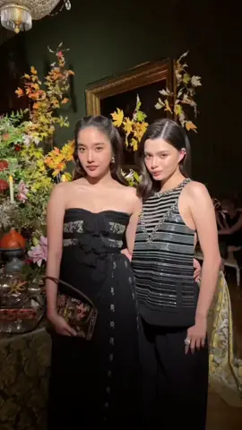 THEY'RE SO LOOKS PERFECT TOGETHER 🤍✨ SAROCHA REBECCA AT BOF500GALA #FreenBeckyBoFClassof2025 #BoF500 #freenbecky #freensarocha #beckyarmstrong 