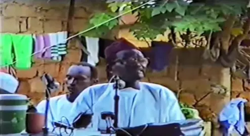 Extrait Serigne Sam Mbaye Thiés 1989 AI Mu'awana L'intégralité de la vidéo est disponible sur notre chaîne  YouTube : mujadidd98 #serignesammbaye #mujadidd98 