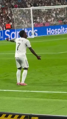 Vinicius angry 😂  #vinicius #vini #realmadrid #football #fyp 