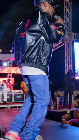 The king himself @T PAUL 256 performance  at sister charity  show in university inn @kajiko ishaka.boy @Joa WA TPaul ❤️ @AGGIE WA MUMMY❤️‍🩹💖💝💓 