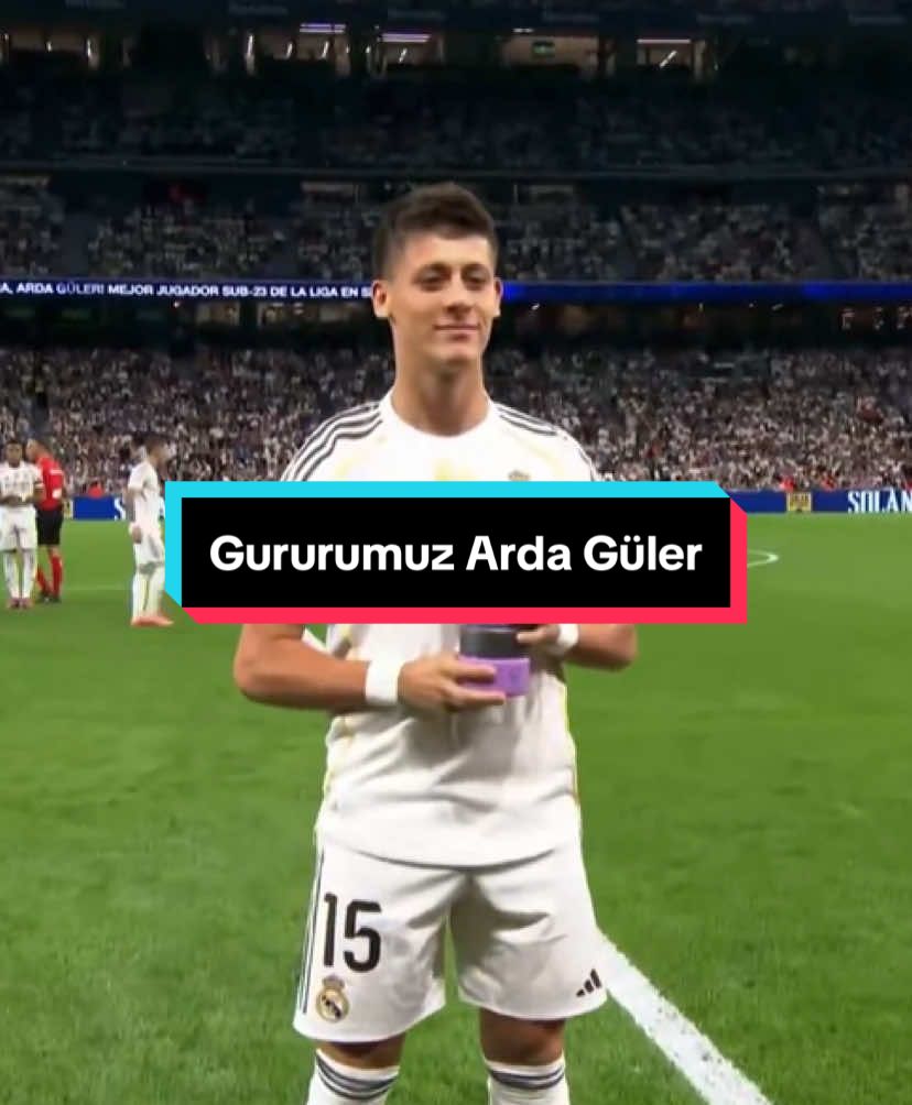 Arda Güler gururumuz olmaya devam ediyor. Arda Güler, La Liga'da Eylül ayının en iyi 23 yaş altı oyuncusu ödülünü aldı. #ardagüler #realmadrid #laliga #keşfet #foryoypage 