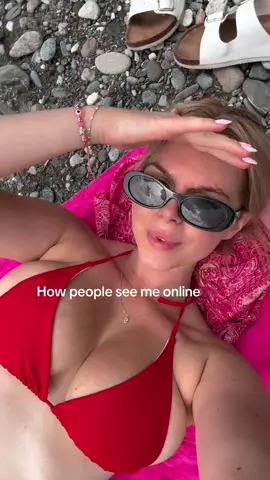 So happy and greatful I get to spend my time and money on taking care of the animals on this planet 