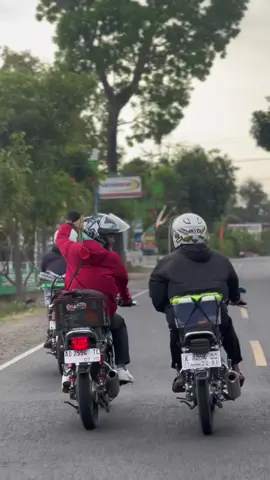hawane pengen tureng #ozanbarubangun #ternosontek🤙 #bolodewe58 #gl100indonesia 