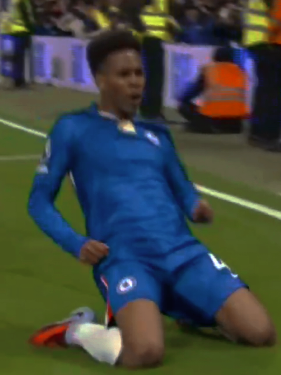 95th Minute MADNESS at Stamford Bridge 🤯⚽#Chelsea #Liverpool #PremierLeague #FootballHighlights #ChelseaFC 