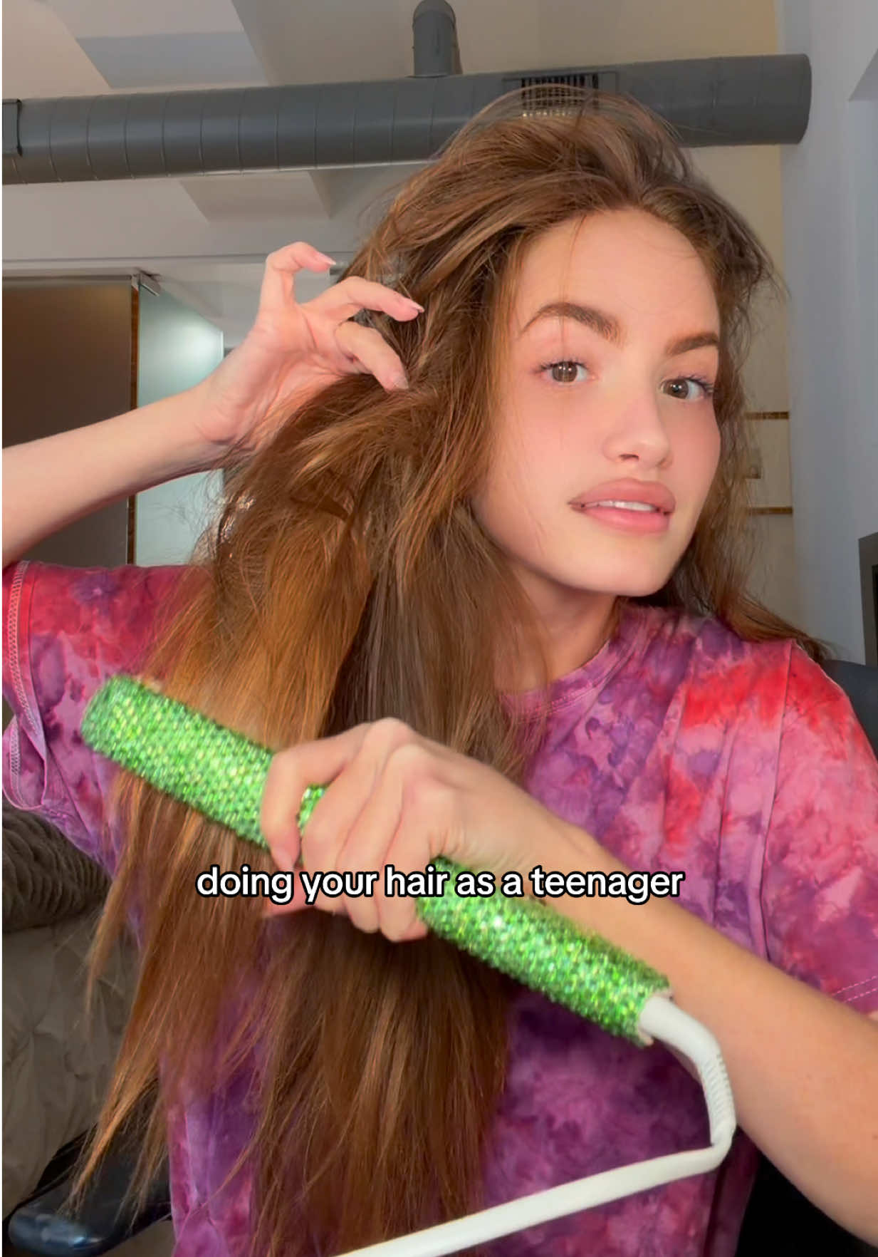 I used to destroy my hair on the daily… now, I use @Pureology glow catcher on the daily 😭😂 the way I wish I could go back and tell my younger self to listen to my mom. @Ulta Beauty #pureologypartner