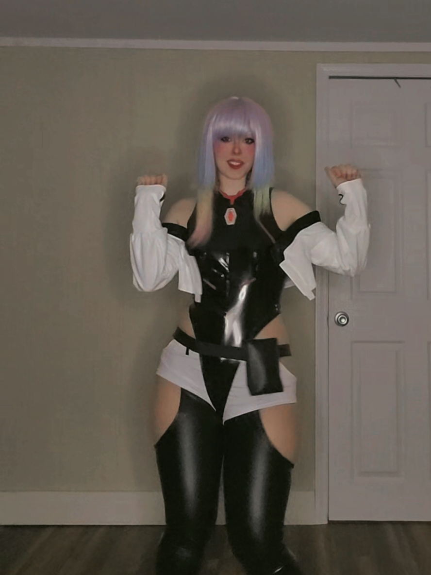 happy birthday to meeeeeeee also this might be my fave cosplay  #cosplay #cyberpunk #dance #trending #egirl 
