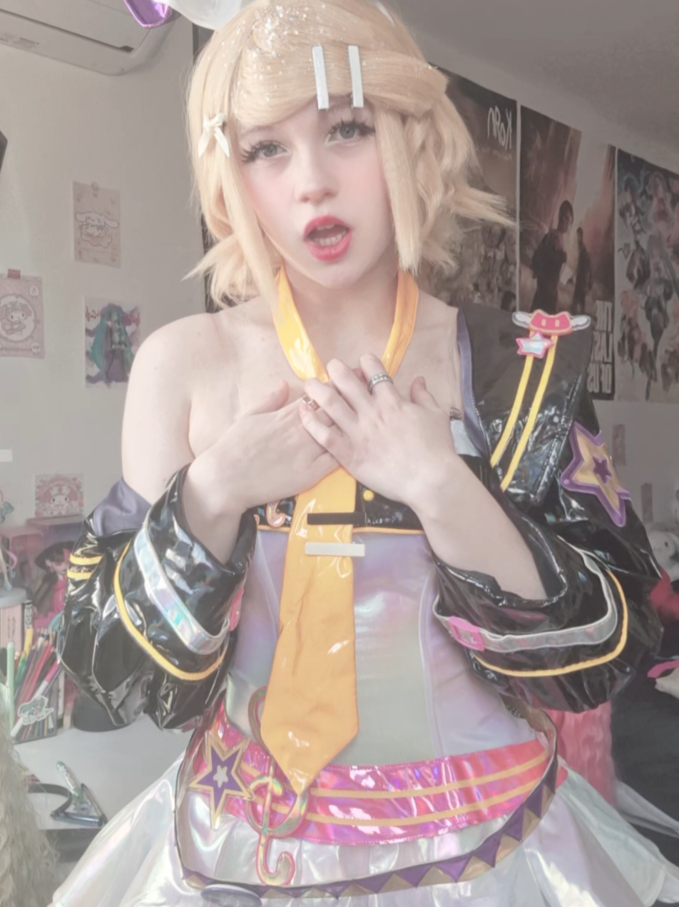 old draft🤕 #kagaminerin #kagaminerincosplay #fyp #vocaloid #projectsekai 