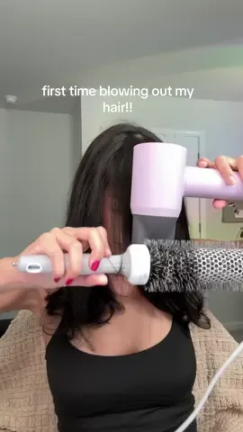 highly welcoming tips in the comments help a girl out😭 but not too bad for my first time!!! #blowout #hairtutorial 